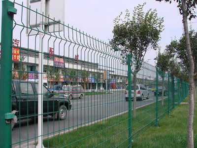 公路護欄網(wǎng)